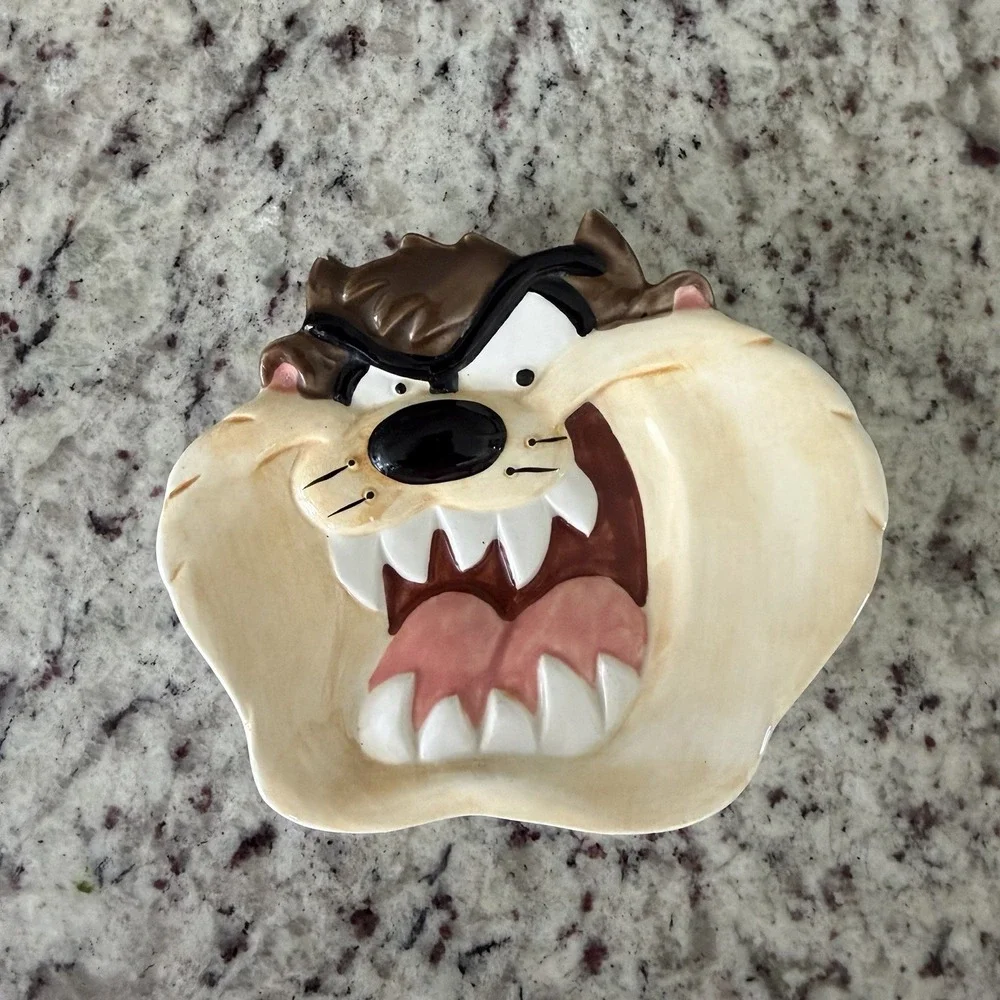 Vintage 90s Warner Bros Tasmanian Devil Toothbrush Holder and Soap Dish Set